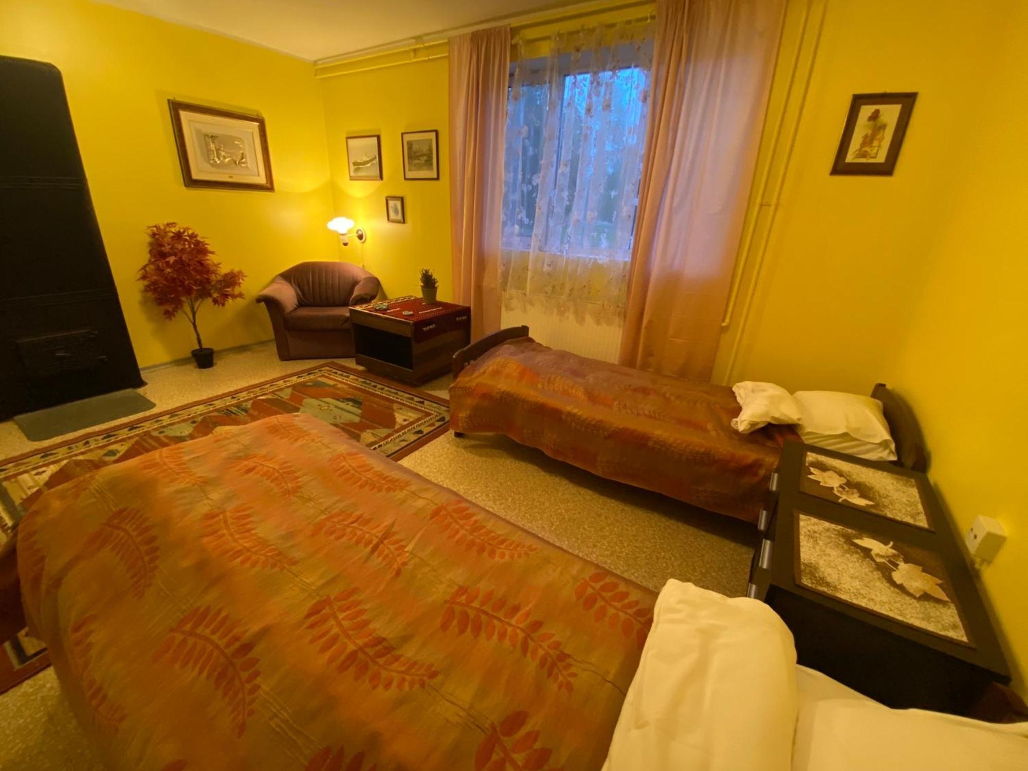Torgu Royal Guesthouse Iide ภายนอก รูปภาพ