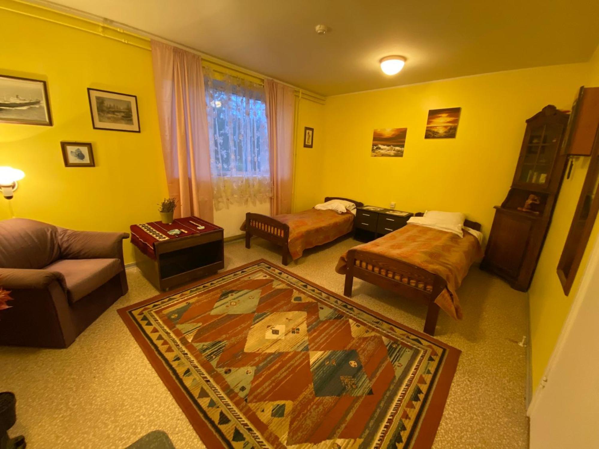 Torgu Royal Guesthouse Iide ภายนอก รูปภาพ
